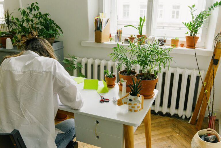 Tips for Creating a Sustainable and Productive Home Office Space